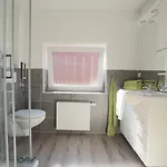 - Unterm Dach * Schleswig